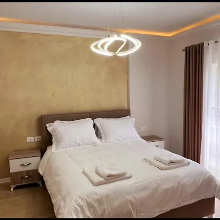 Hotel Demoli