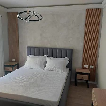 Hotel Demoli